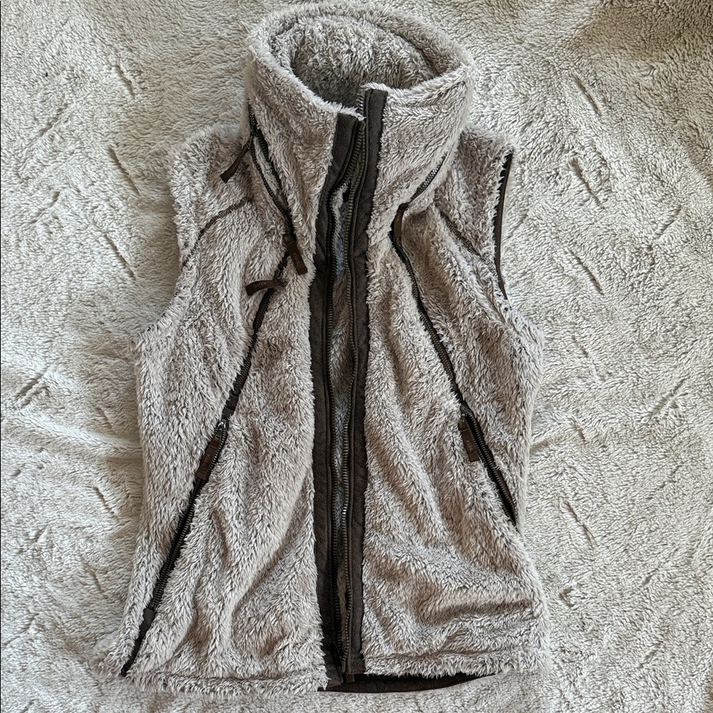 Kuhl Women's Cream Fleece Vest